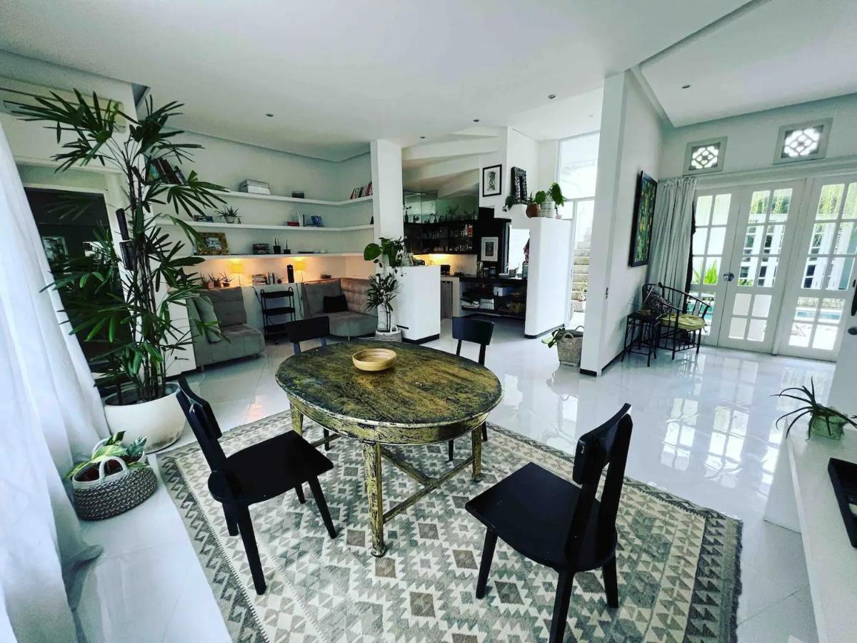 Casa Artista By Kresna Hospitality Hotel Seminyak  Bagian luar foto